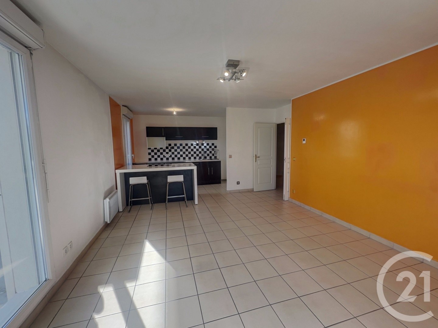 Sale of a 61sqm apartment in MASSY