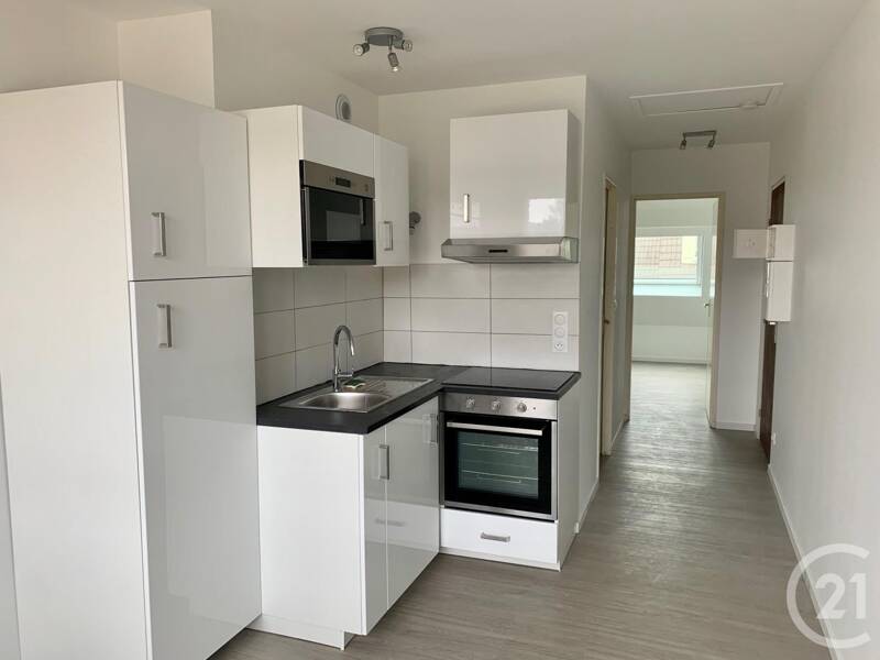 Rental apartment of 40sqm in MASSY