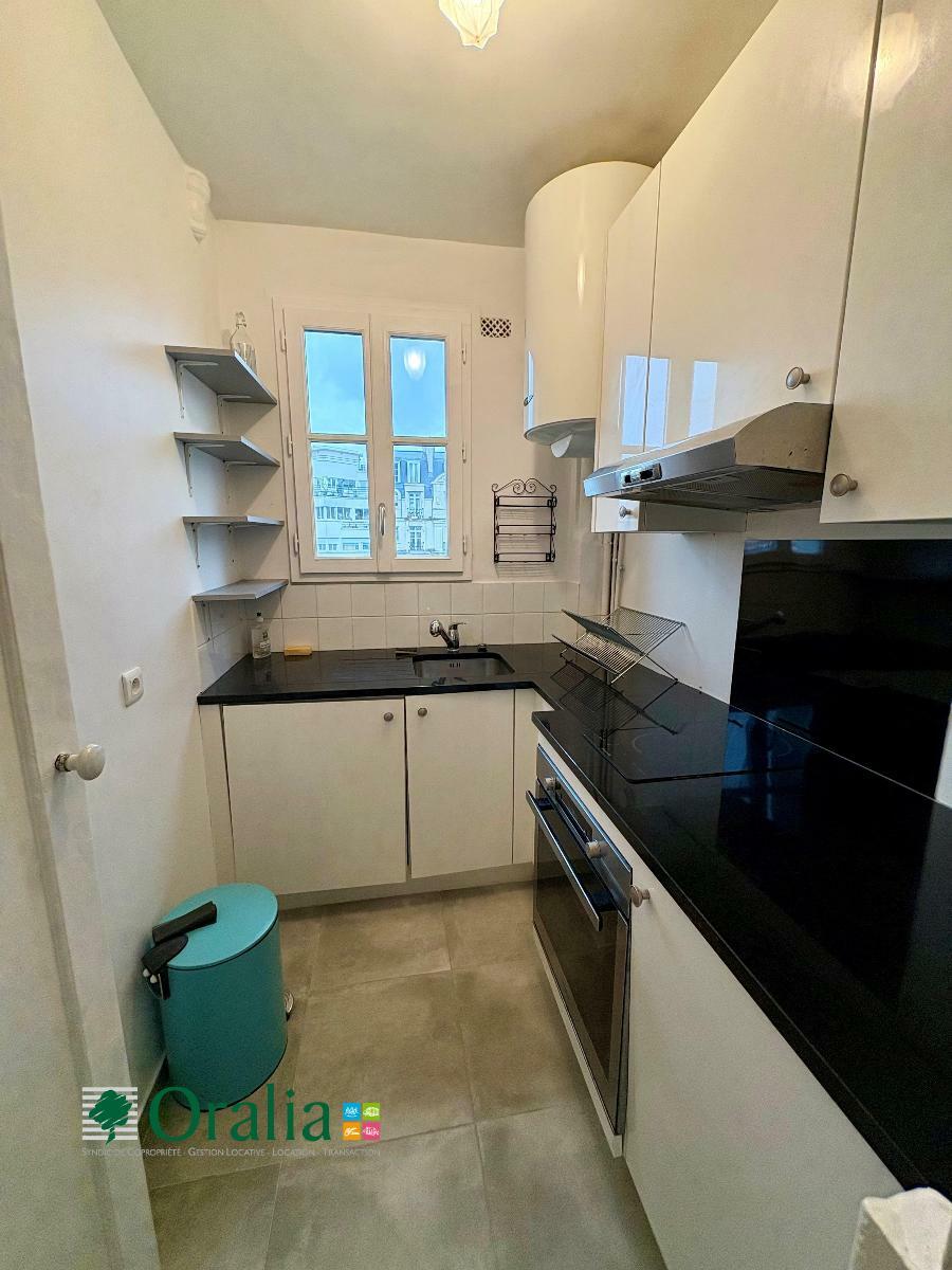 23 sqm apartment for rent in PARIS 15