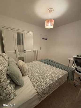 🏡 غرفة للإيجار في مشاركة السكن - للنساء فقط - كروix دو برني (RER B)