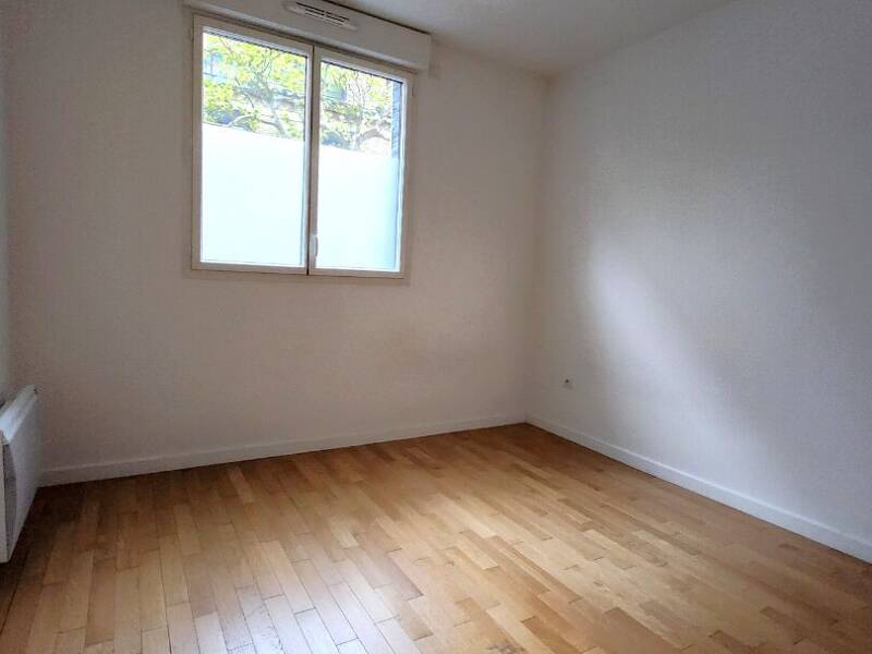 شقة للإيجار بمساحة 46م² في بولوغني-بييكنكور