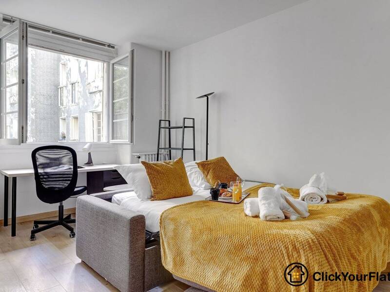 إيجار شقة بمساحة 25م² في باريس 16