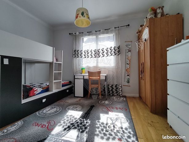 Casa 7 locali 178 mq