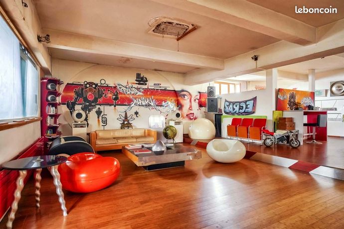 Loft/atelier/superficie 3 camere 145 mq