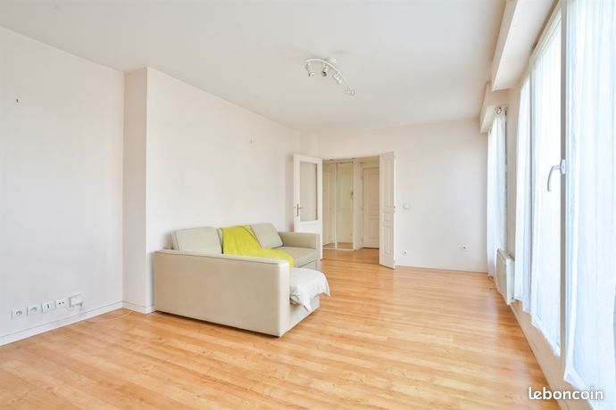 شقة مكونة من غرفتين بمساحة 55 م²