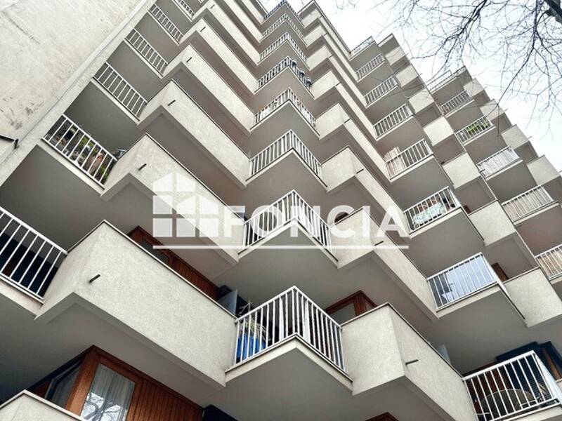 Location appartement de 28m2 à PARIS 20
