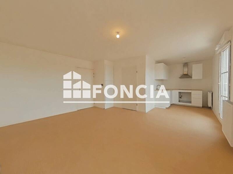 Appartement 32 m² avec grand balcon à Le Blanc Mesnil 93150