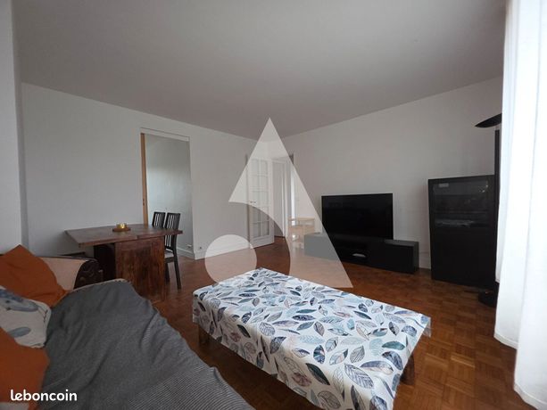 شقة ثلاث غرف 58 م²