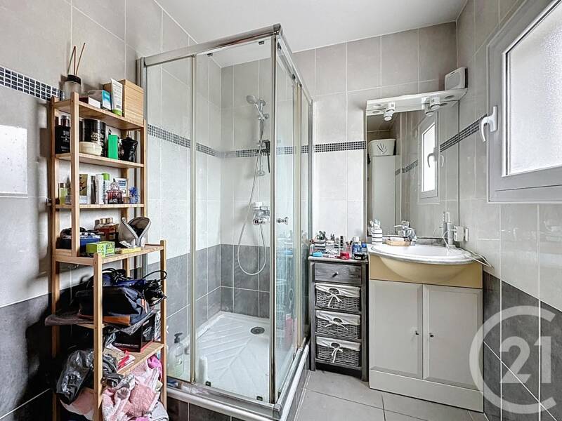 Location appartement de 40m2 à SAINTE GENEVIEVE DES BOIS