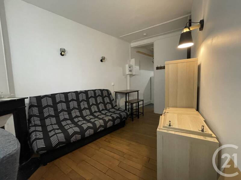 Location appartement de 17m2 à PARIS 18
