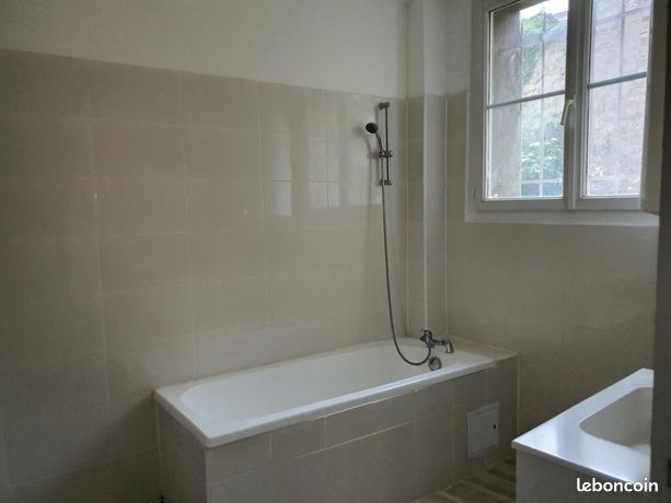 شقة بغرفتين 48 م²