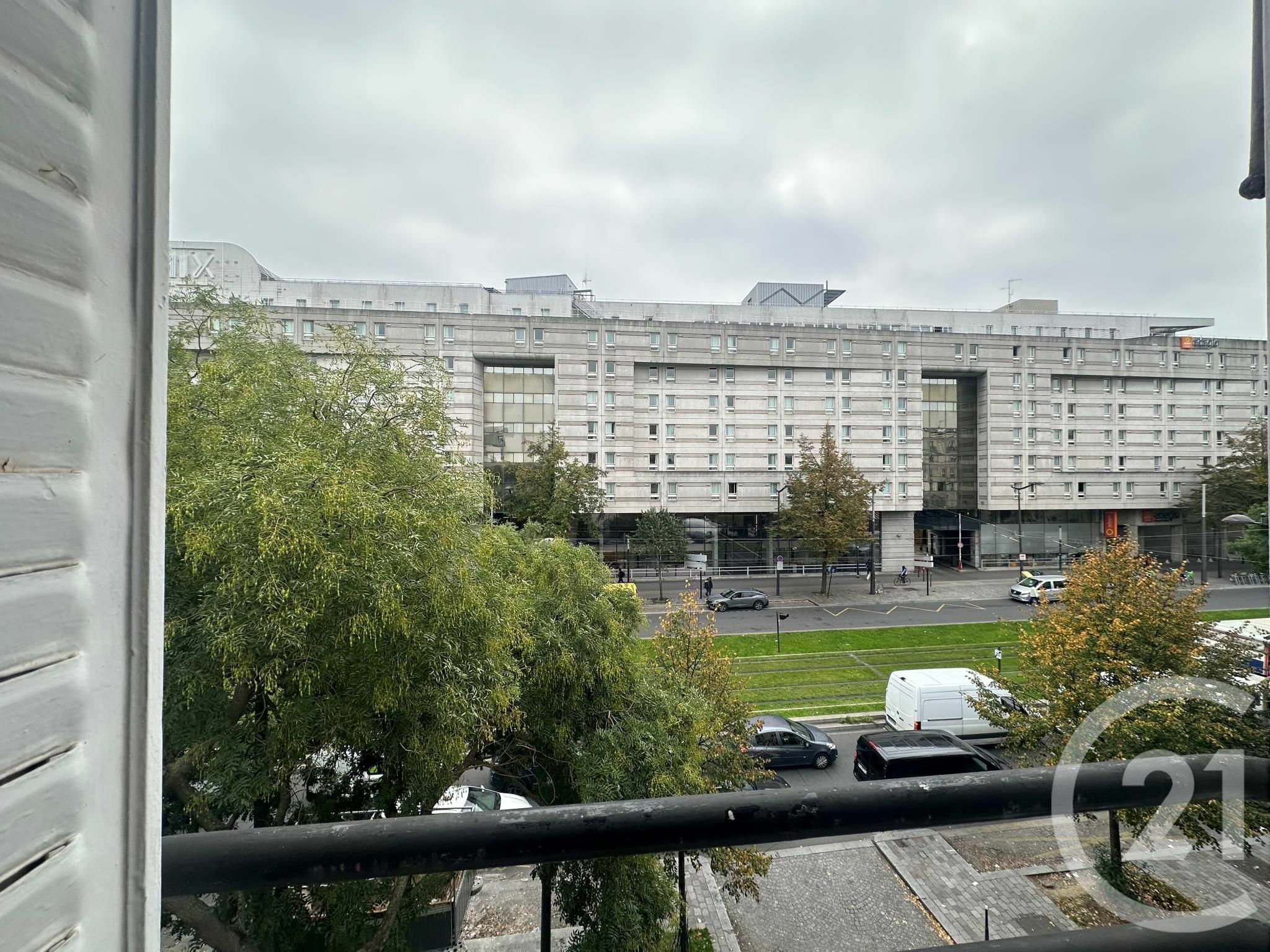 Vendita appartamento di 35 mq a PARIGI 19