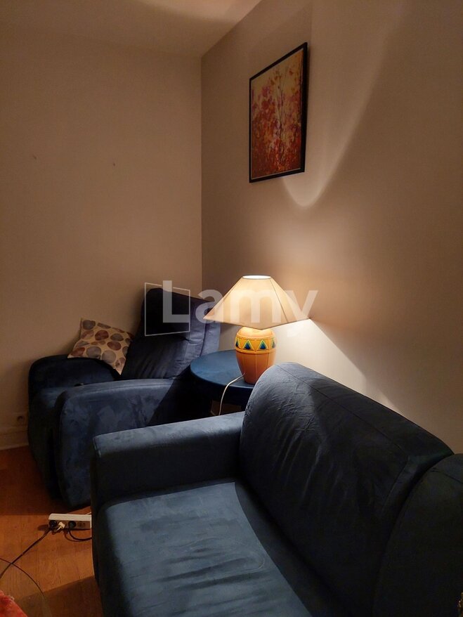 Affitto appartamento di 47 mq a PARIGI 17