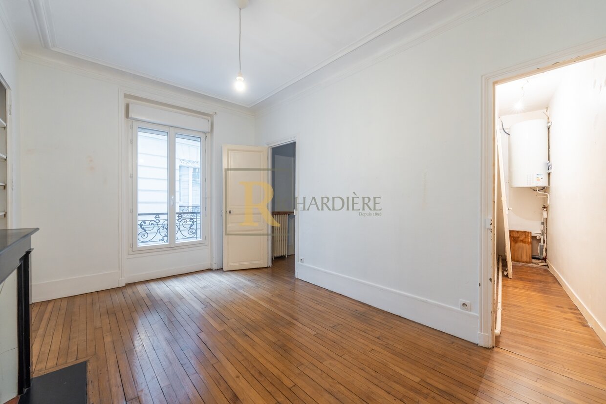 Vendita appartamento di 78 mq a PARIGI 17