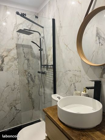 T2 29 m² rénové avec extérieur Montreuil proche métro