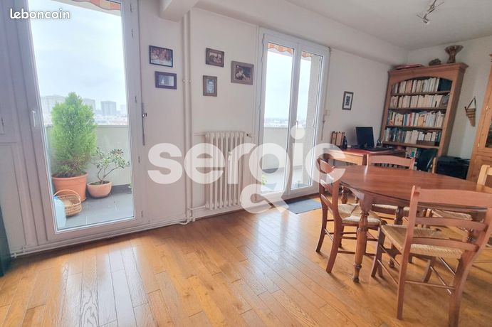 Appartement 4 pièces 77 m2