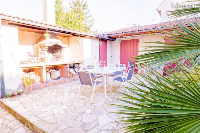 Maison 7 pièces 205 m2