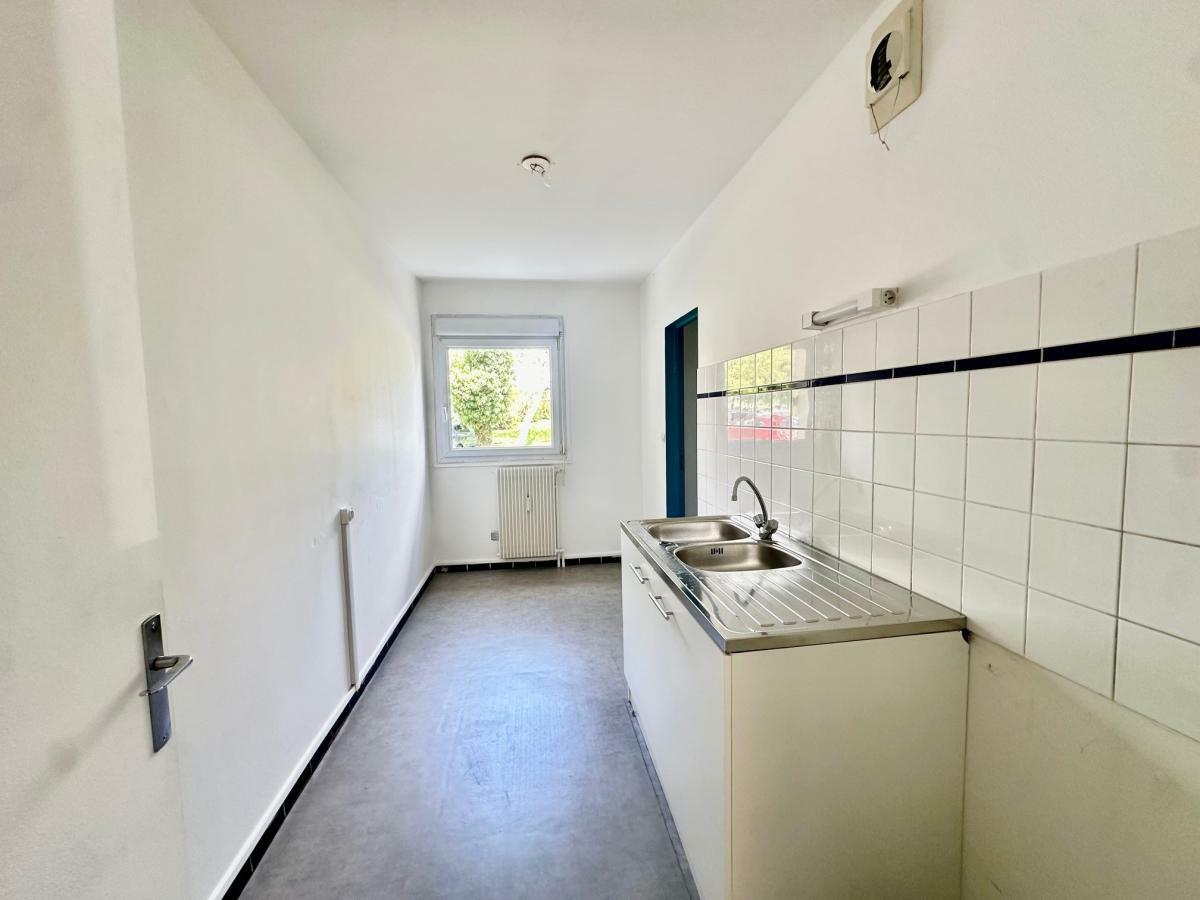 Affitto appartamento di 66 mq a SAINT GERMAIN EN LAYE