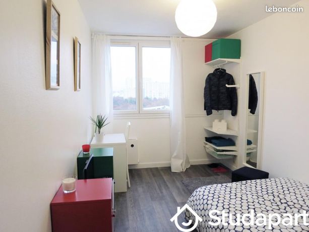 Chambre 14 m² colocation calme Issy-les-Moulineaux proche Paris
