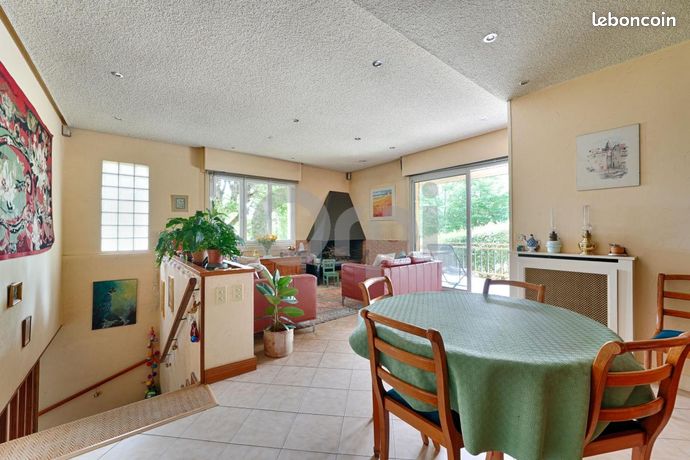 Maison 6 pièces 187 m2