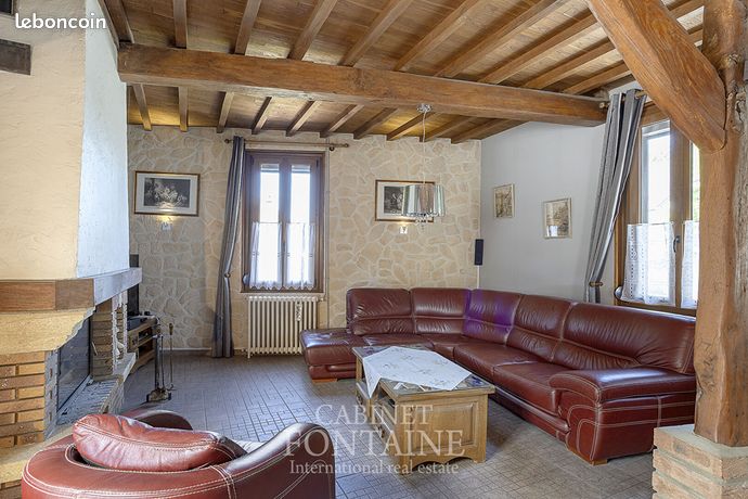 Longère 6 pièces 323 m2