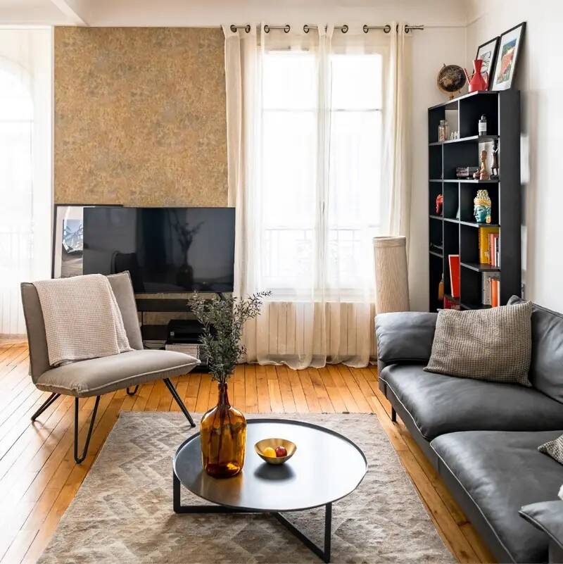 شقة T3 مفروشة جميلة في قلب بيكون-ليه-بريير (كوربفوا)