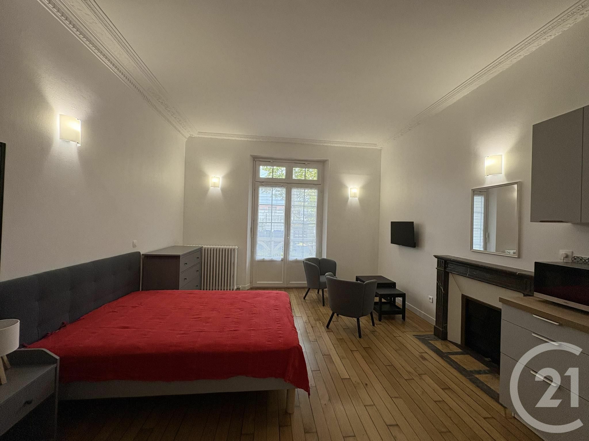 Affitto appartamento di 27 mq a DAMMARIE LES LYS