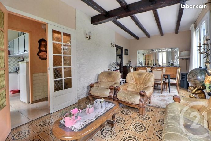 بافيليون مكون من 4 غرف مساحته 76 م²