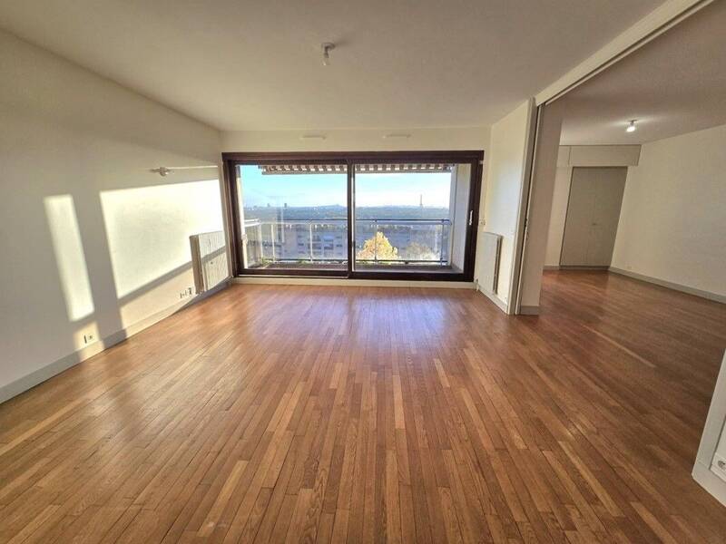 استئجار شقة مساحتها 86 م² في سانت كلود