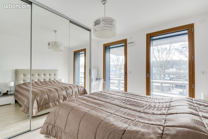 Two-room apartment in Fontenay-sous-Bois (94120)