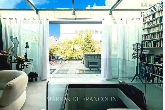 Casa 7 locali 146 mq