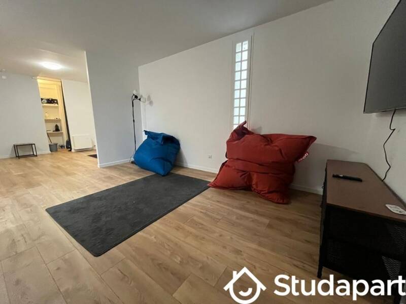 Affitto appartamento di 12 mq a CERGY