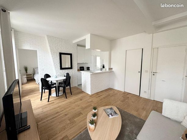 شقة من غرفتين 48 م²