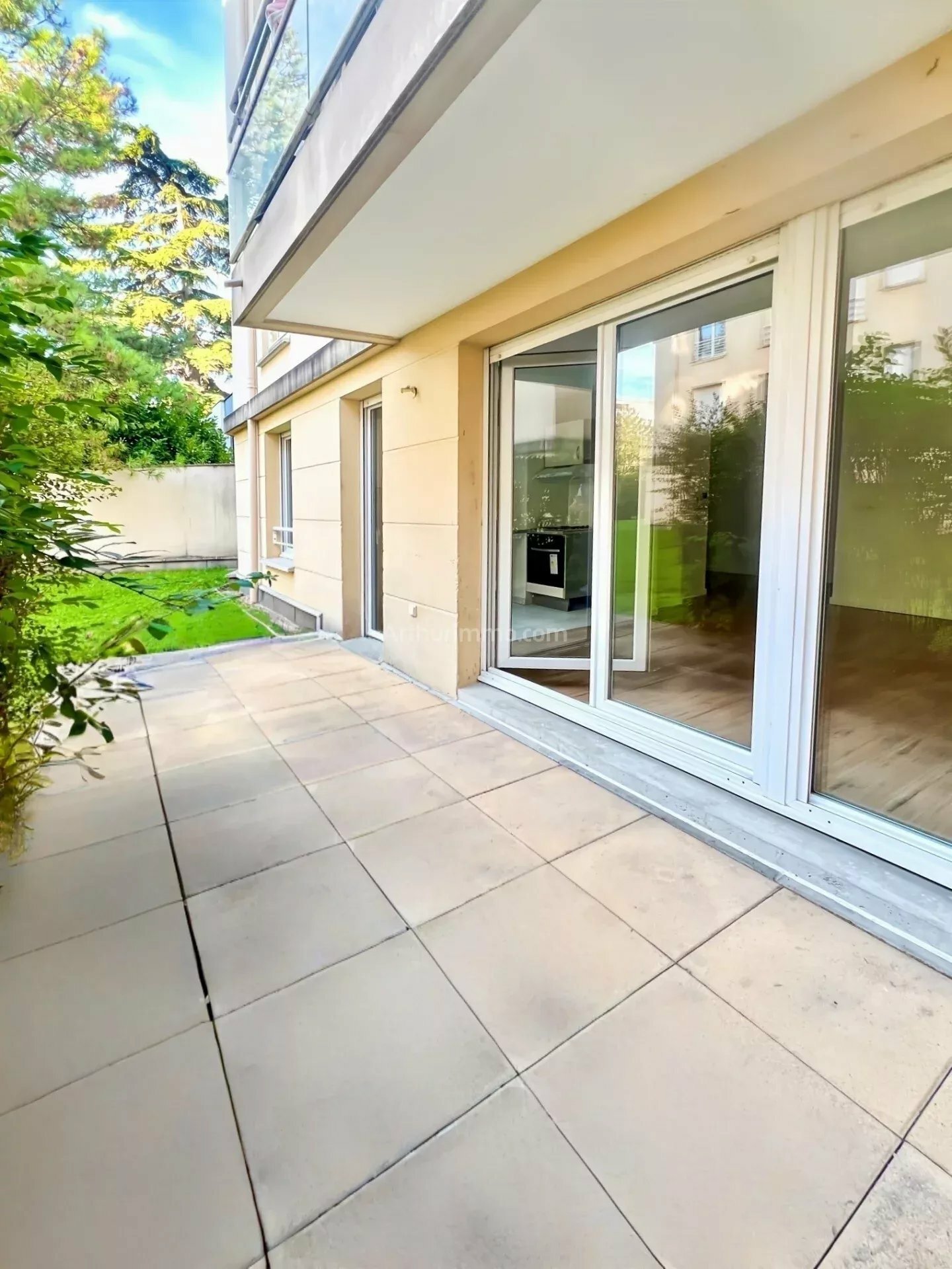 Appartamento 3 locali 60 mq Terrazza Corbeil Essonnes 91100