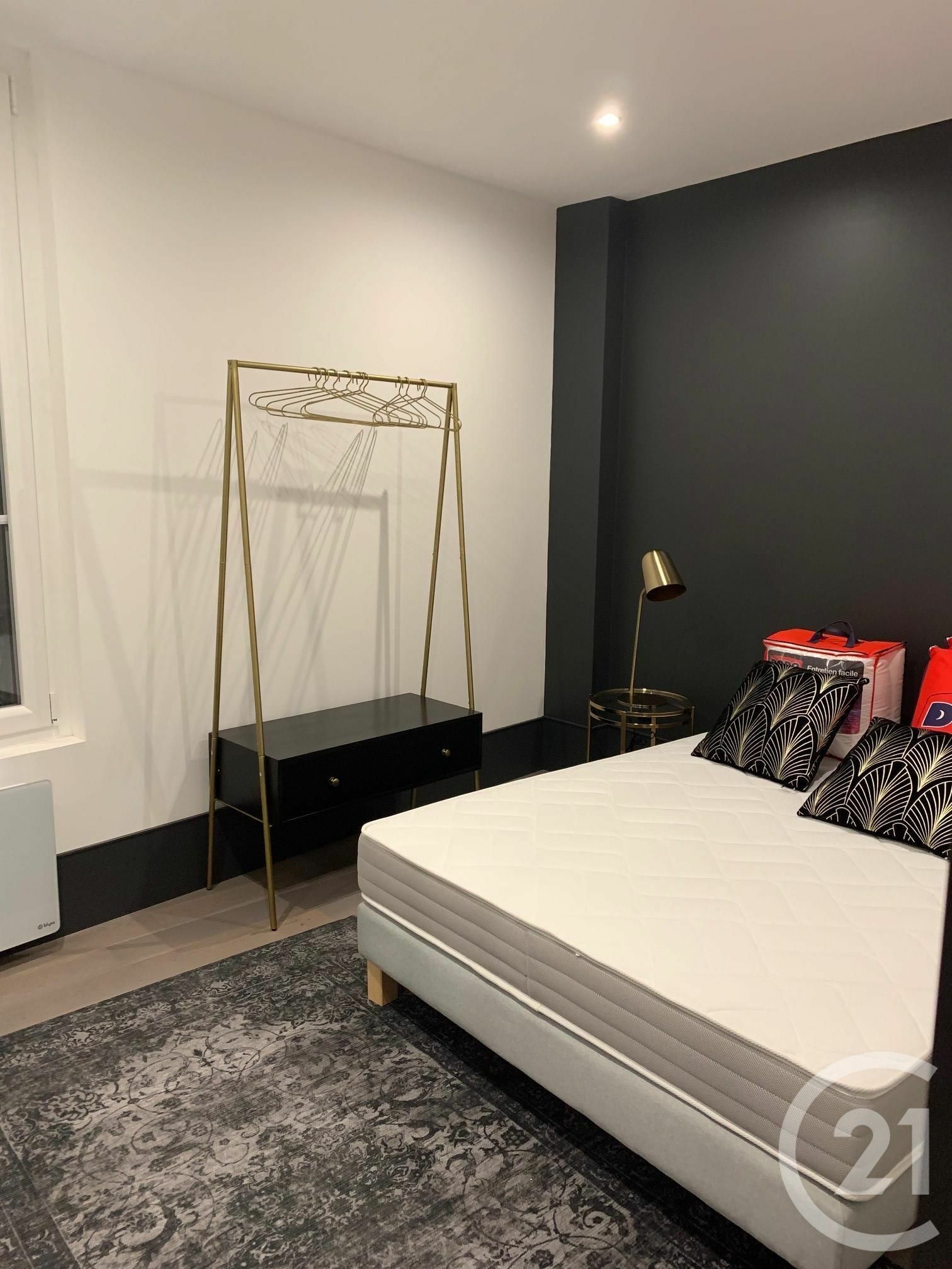 Location appartement de 44m2 à PARIS 20