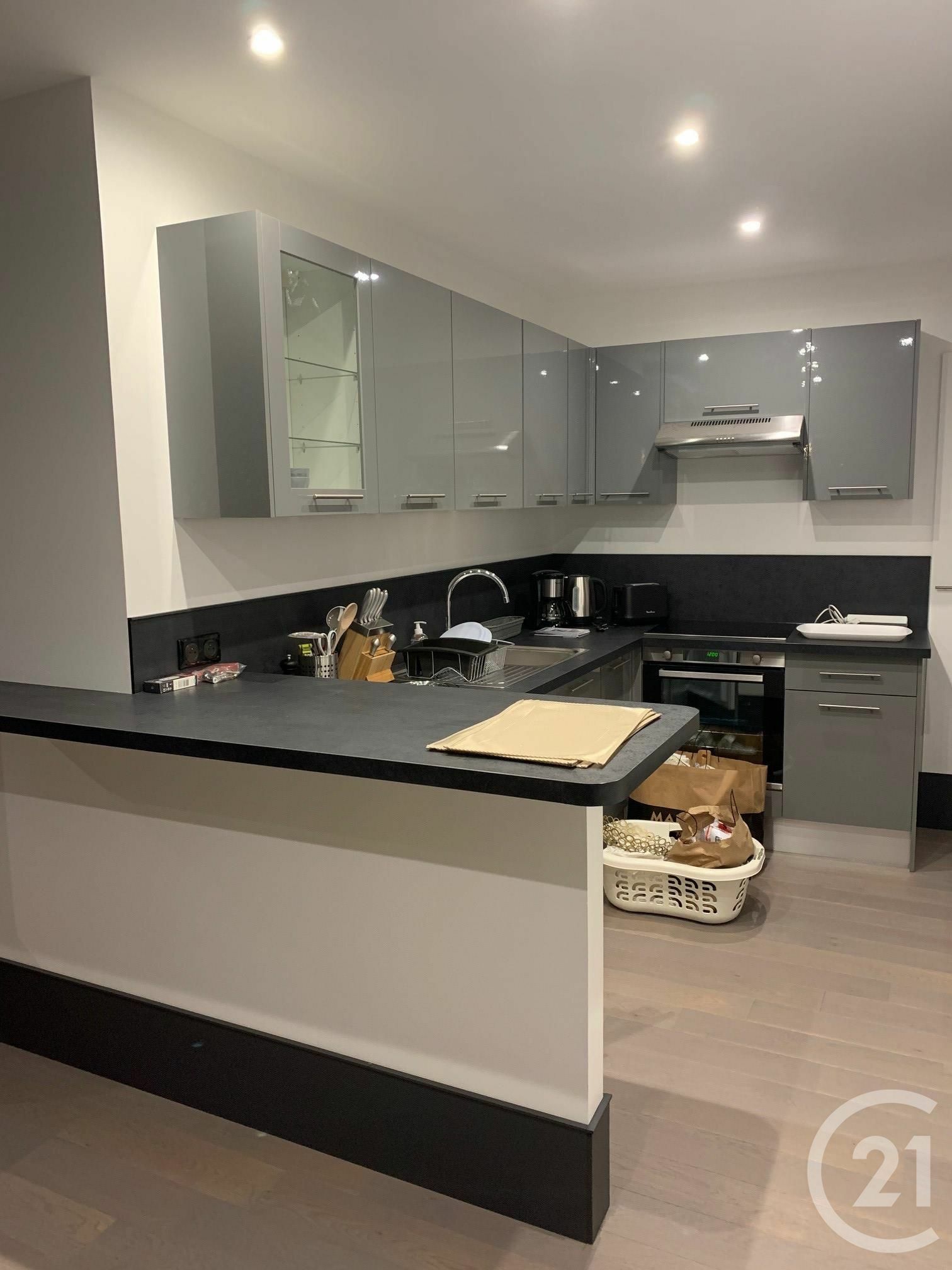 Location appartement de 44m2 à PARIS 20