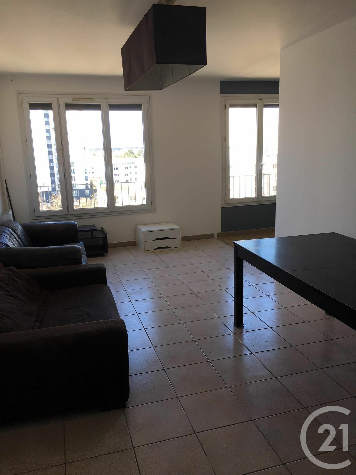 Vendita appartamento di 77 mq a LES ULIS