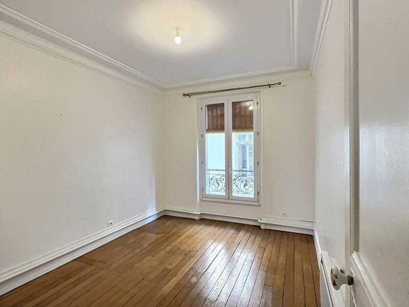 Location appartement de 49m2 à PARIS 11