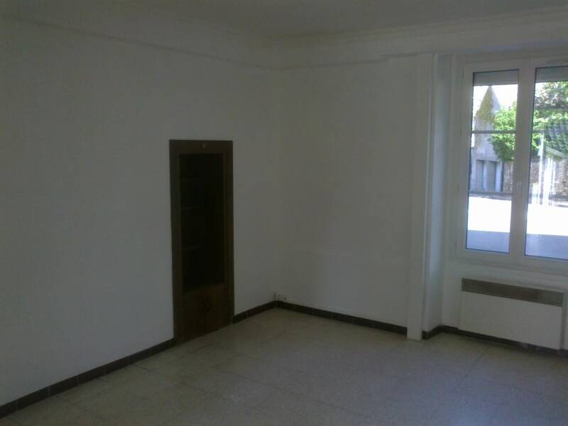 Location appartement de 30m2 à SAINT NOM LA BRETECHE
