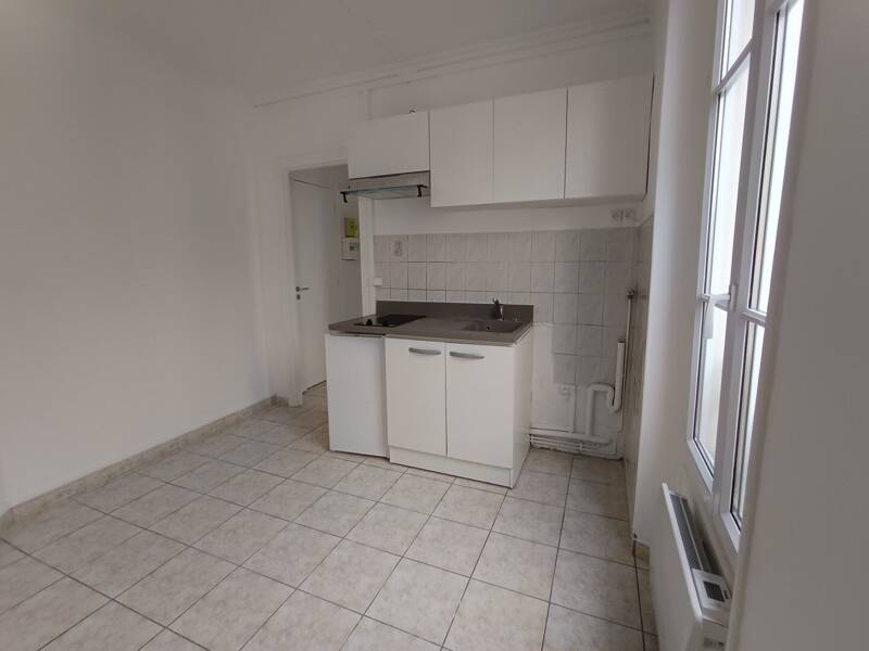 Location appartement de 20m2 à PARIS 20