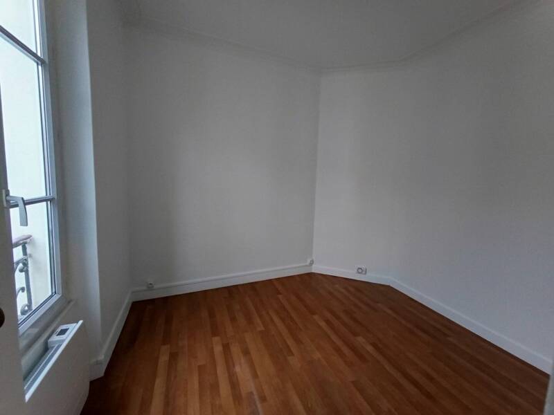 Location appartement de 20m2 à PARIS 20