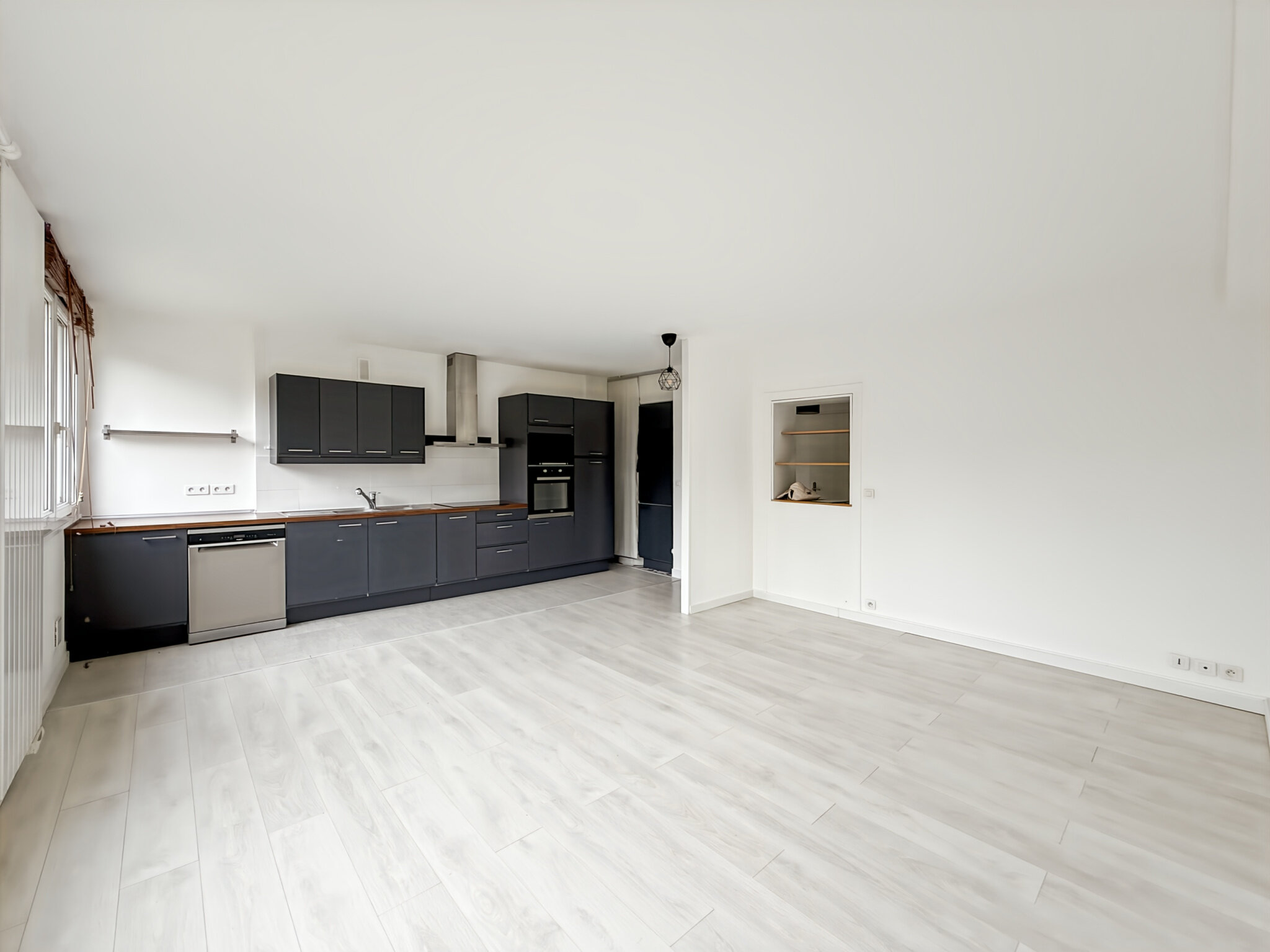 Appartement 3 pièces + parking + cave à LOUER Bièvres (915