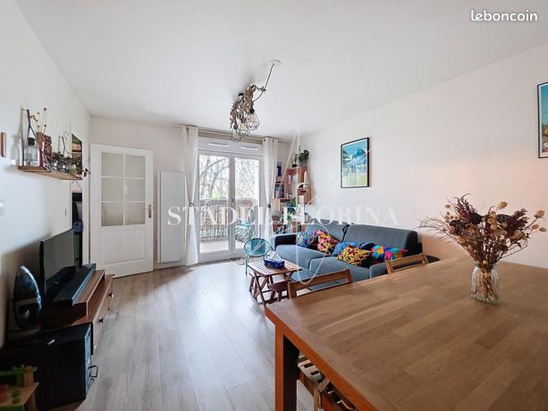 Appartamento 3 locali 64 mq con terrazza a Romainville 93230