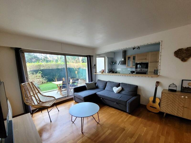 الإيجار شقة بمساحة 66م² في لو بيري سور مارن