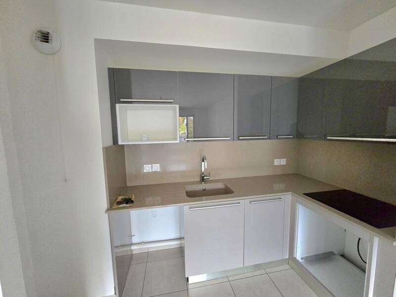 Affitto appartamento di 59 mq a SEVRES