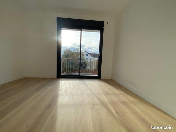 Renovated T4 apartment in Mont Valérien - 74sqm