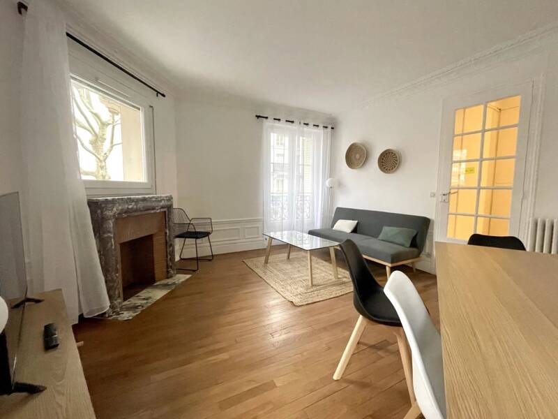 Appartamento in affitto di 110 mq a PARIGI 19