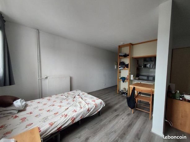 شقة بغرفتين 31 م²