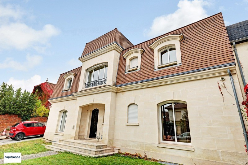 منزل مكون من 7 غرف