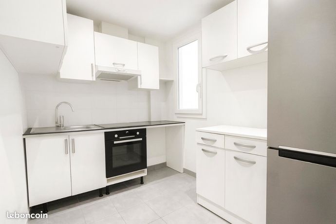 T3 52 sqm in the city center of Cachan